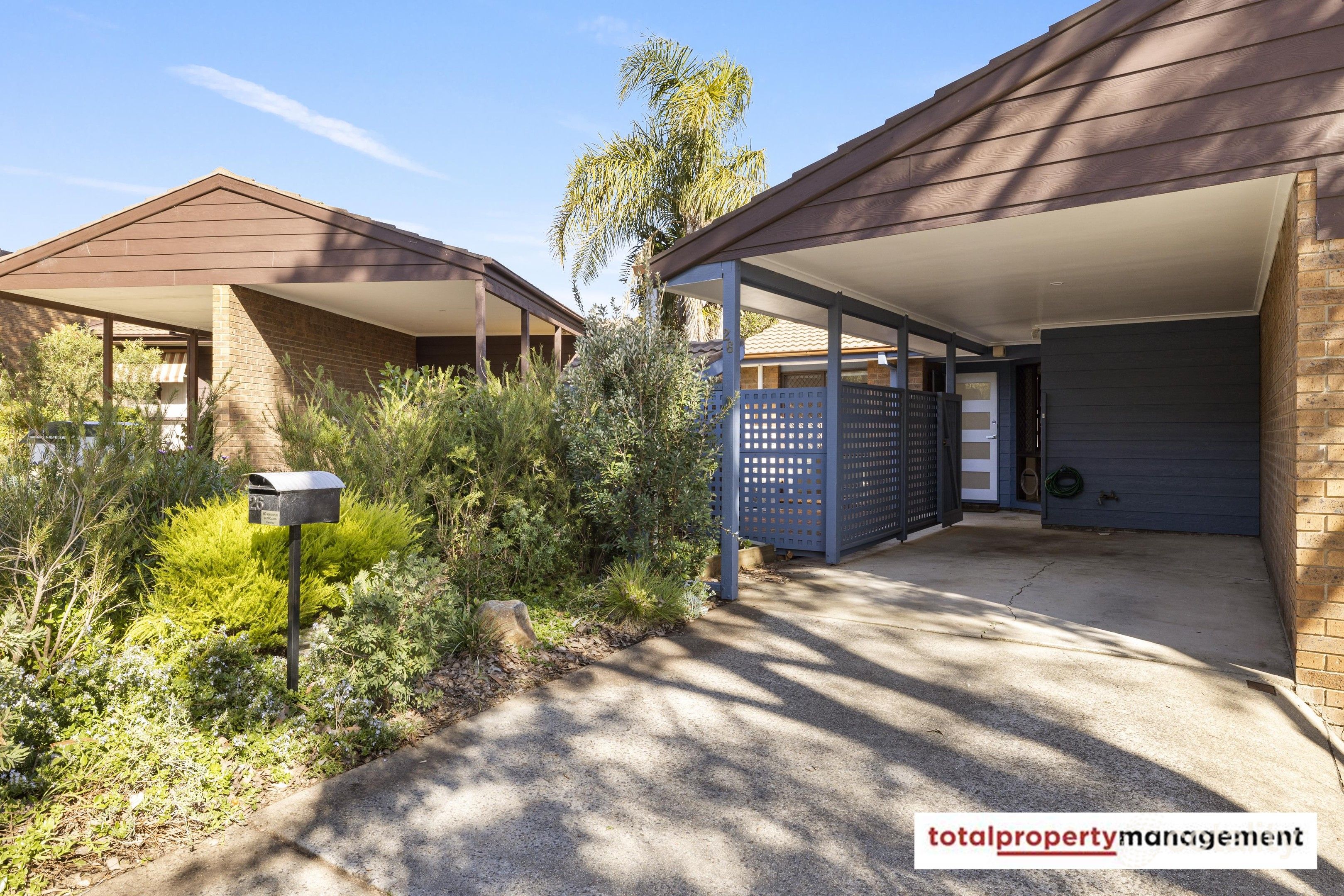 26 Hallen Cl, Phillip, ACT 2606