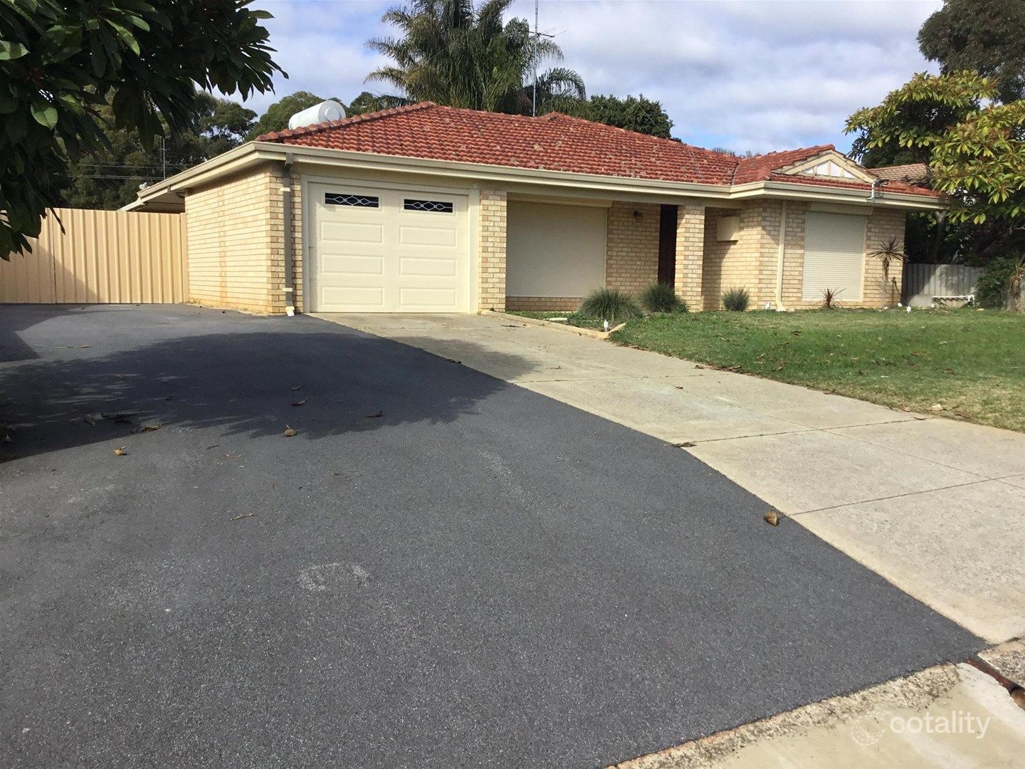 6 Waltham Ct, Waroona, WA 6215