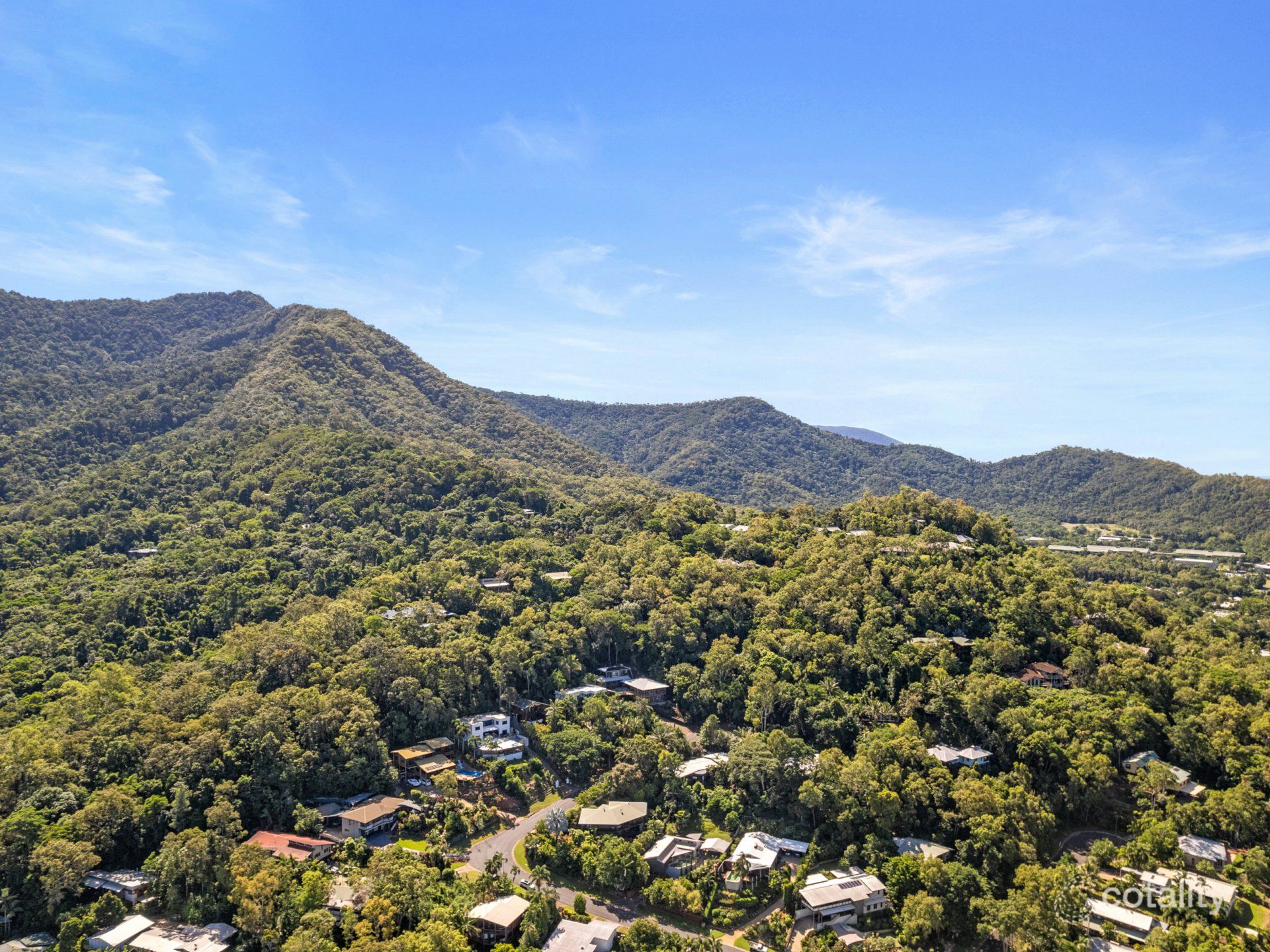 13 Amaroo Cl, Smithfield, QLD 4878