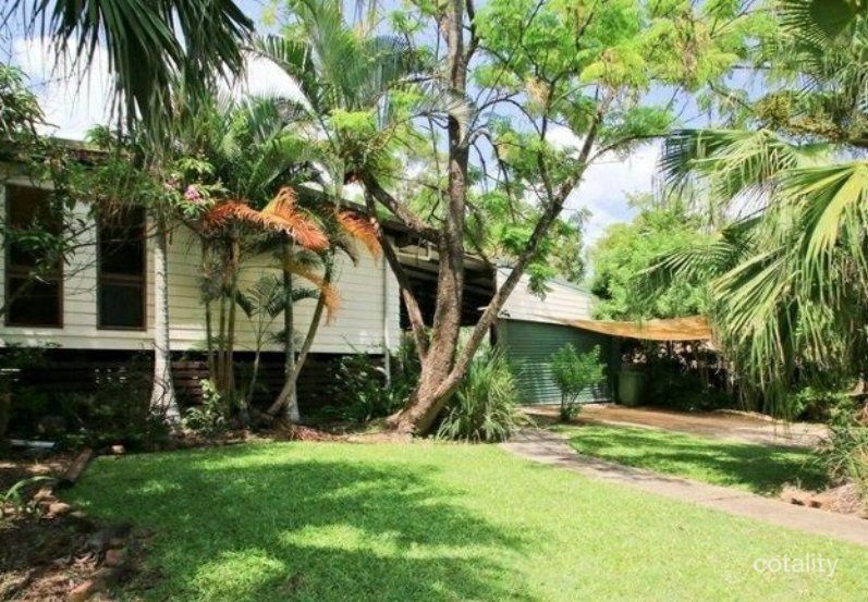 8 Cudgee St, Redbank Plains, QLD 4301