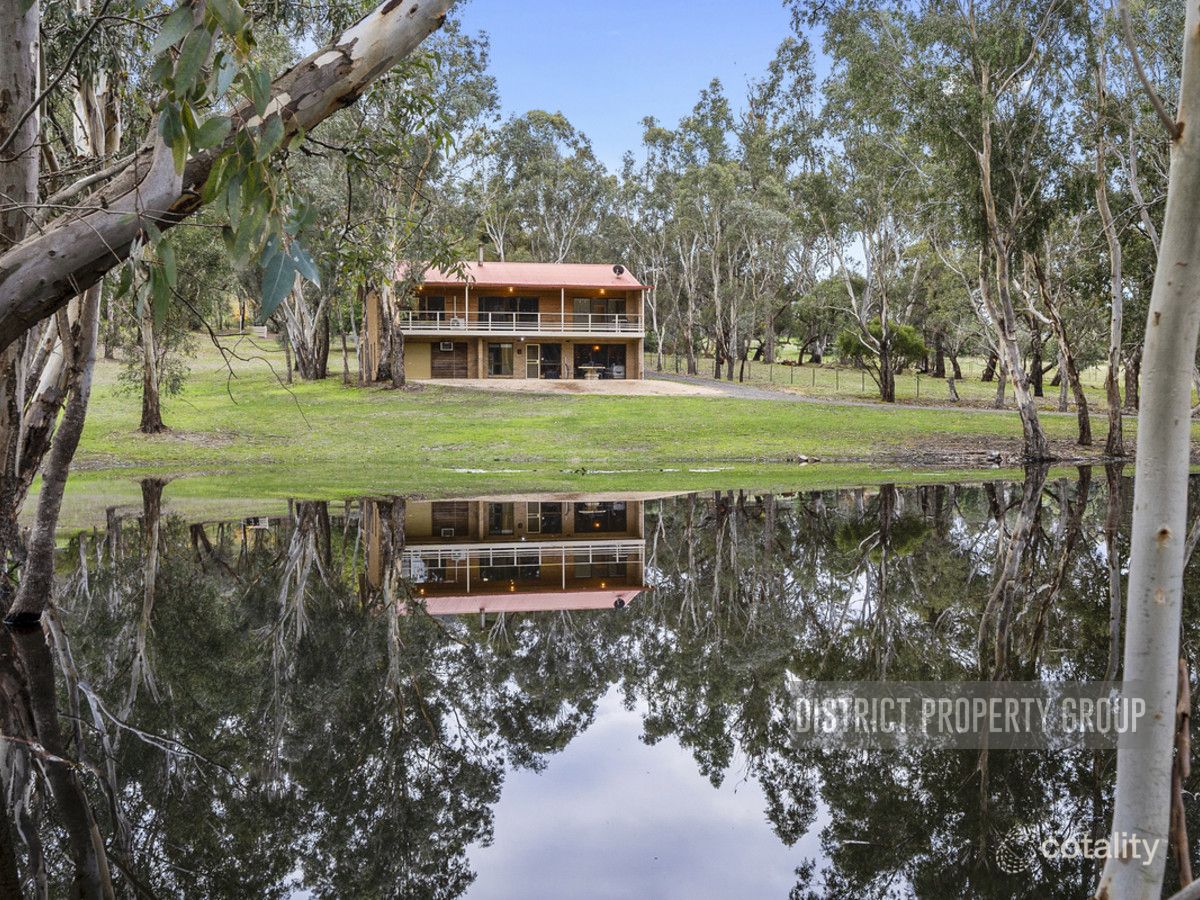 105 Old Dry Creek Rd, Bonnie Doon, VIC 3720