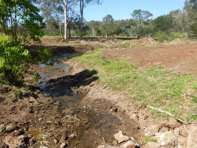 2 North Isis Rd, Childers, QLD 4660