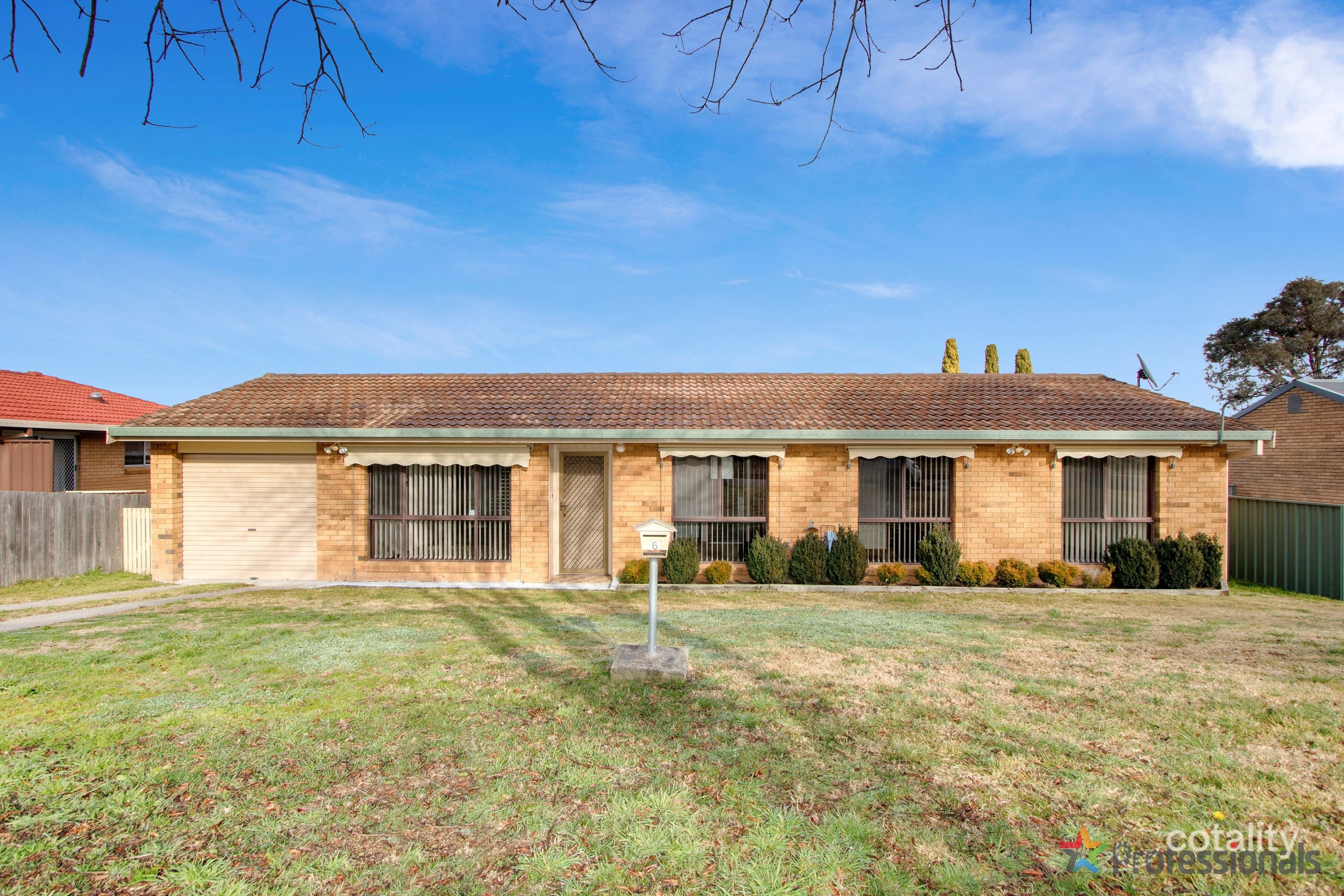 6 Glass St, Armidale, NSW 2350