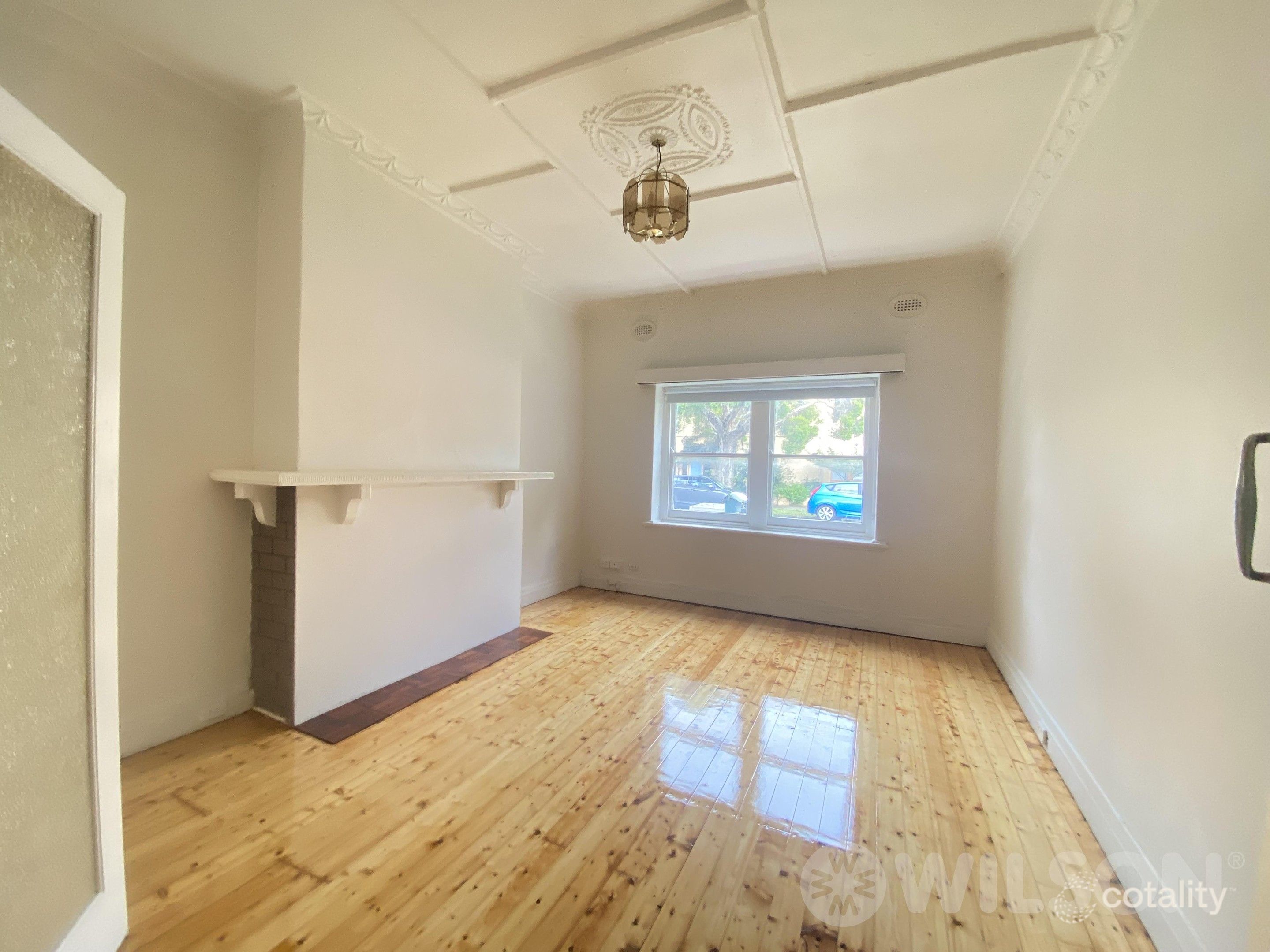 11 Wimbledon Ave, Elwood, VIC 3184