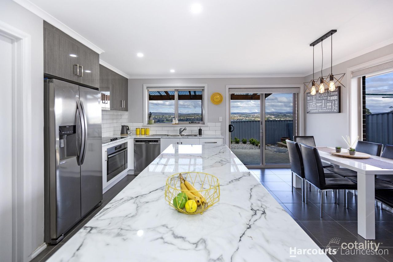 37 Hillary St, St Leonards, TAS 7250