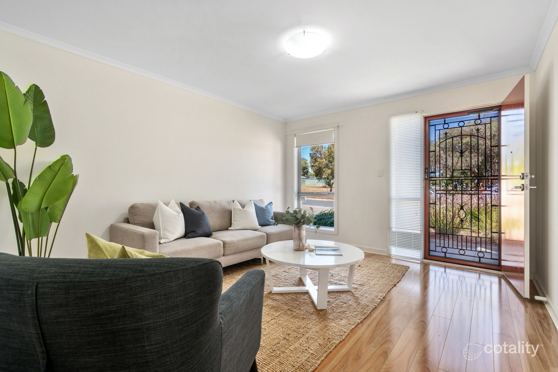 35 Eucalyptus Ave, Noarlunga Centre, SA 5168