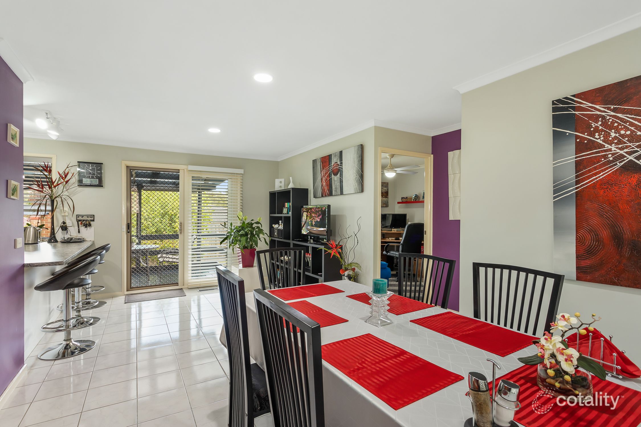 14 Arthur Phillip Dr, Endeavour Hills, VIC 3802