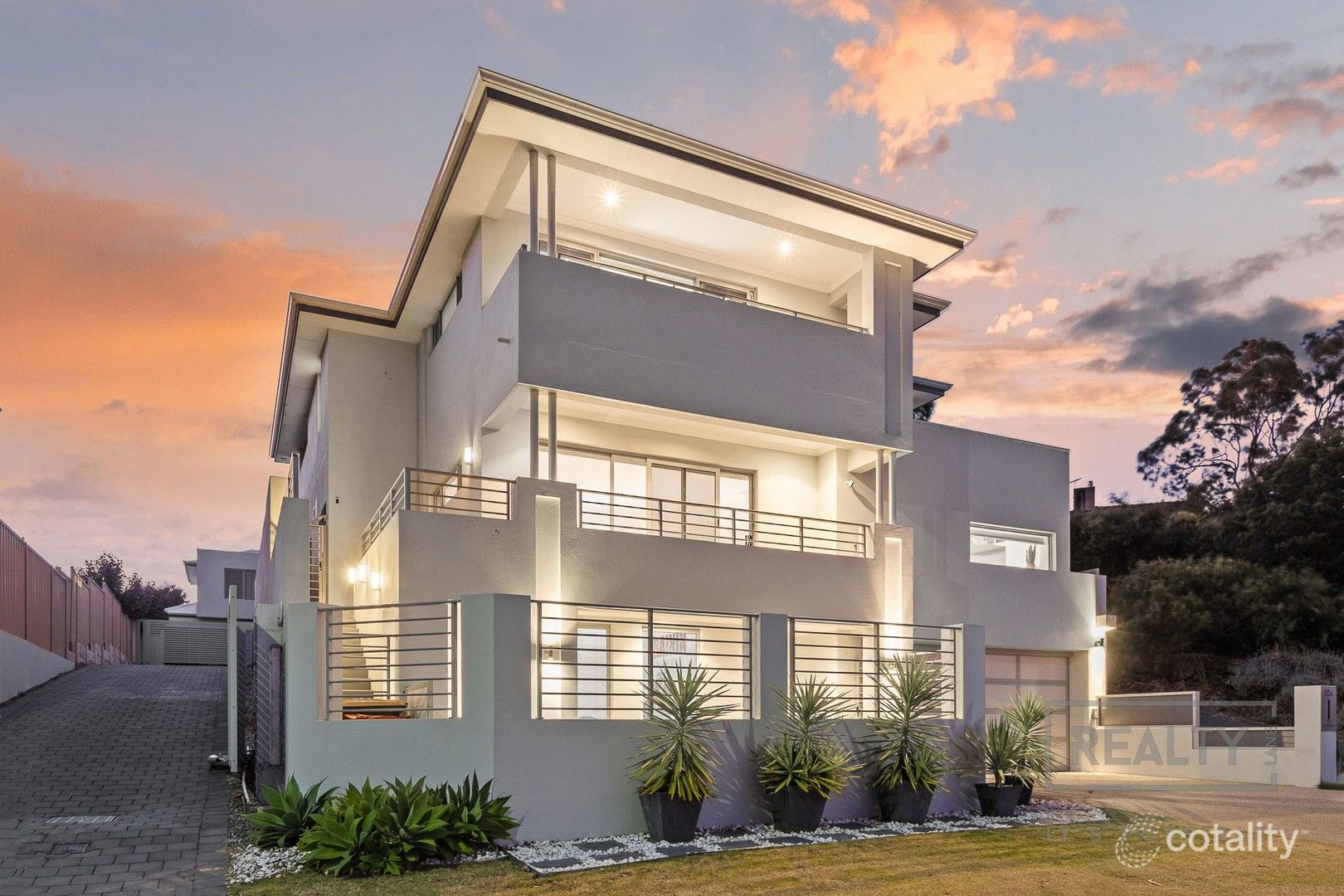 33a Coleman Way, Karrinyup, WA 6018