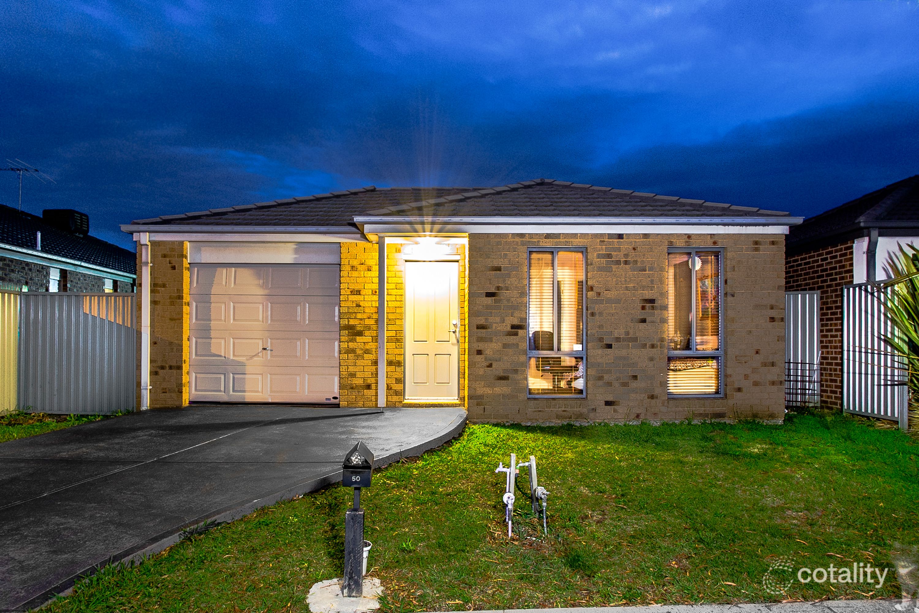 50 Tyndall St, Cranbourne East, VIC 3977
