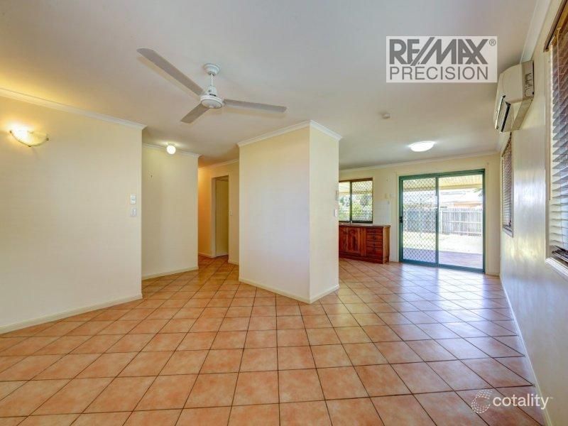 20 Moore St, Elliott Heads, QLD 4670