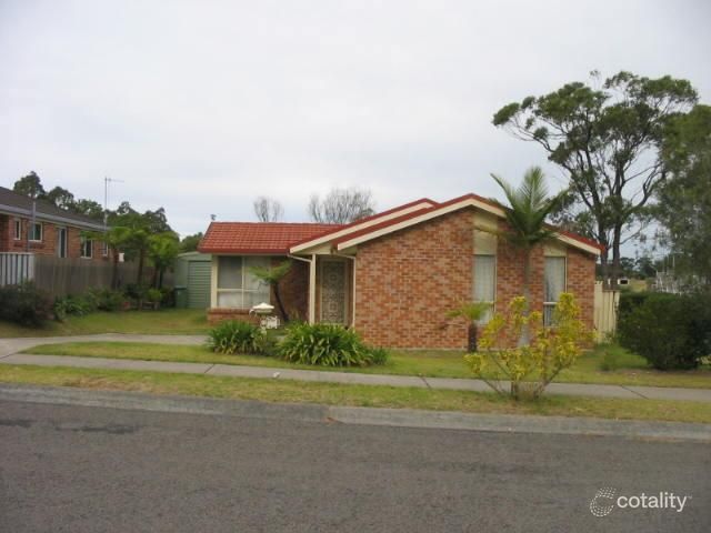 8 Gavin Way, Lake Haven, NSW 2263