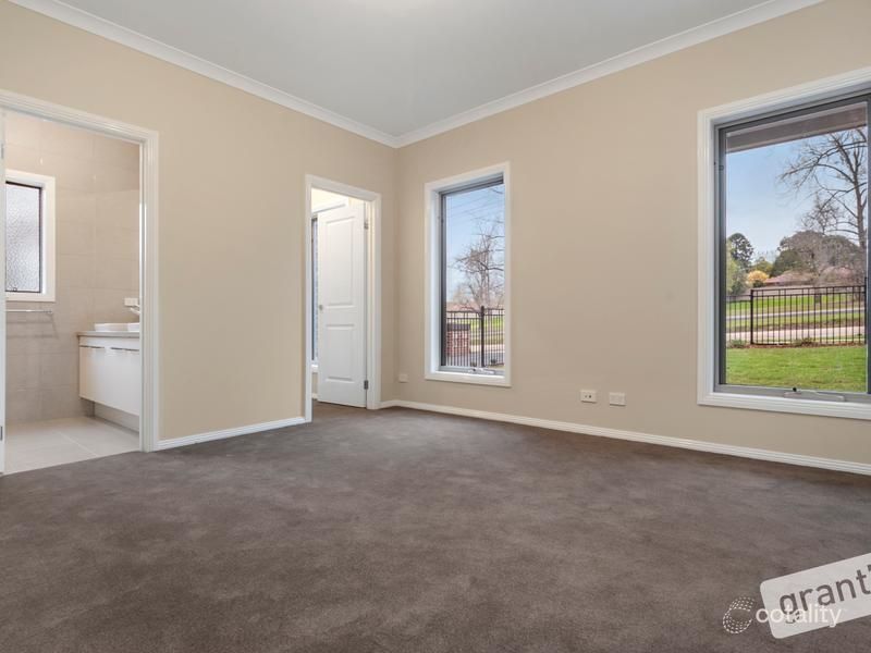 1/151 High St, Berwick, VIC 3806