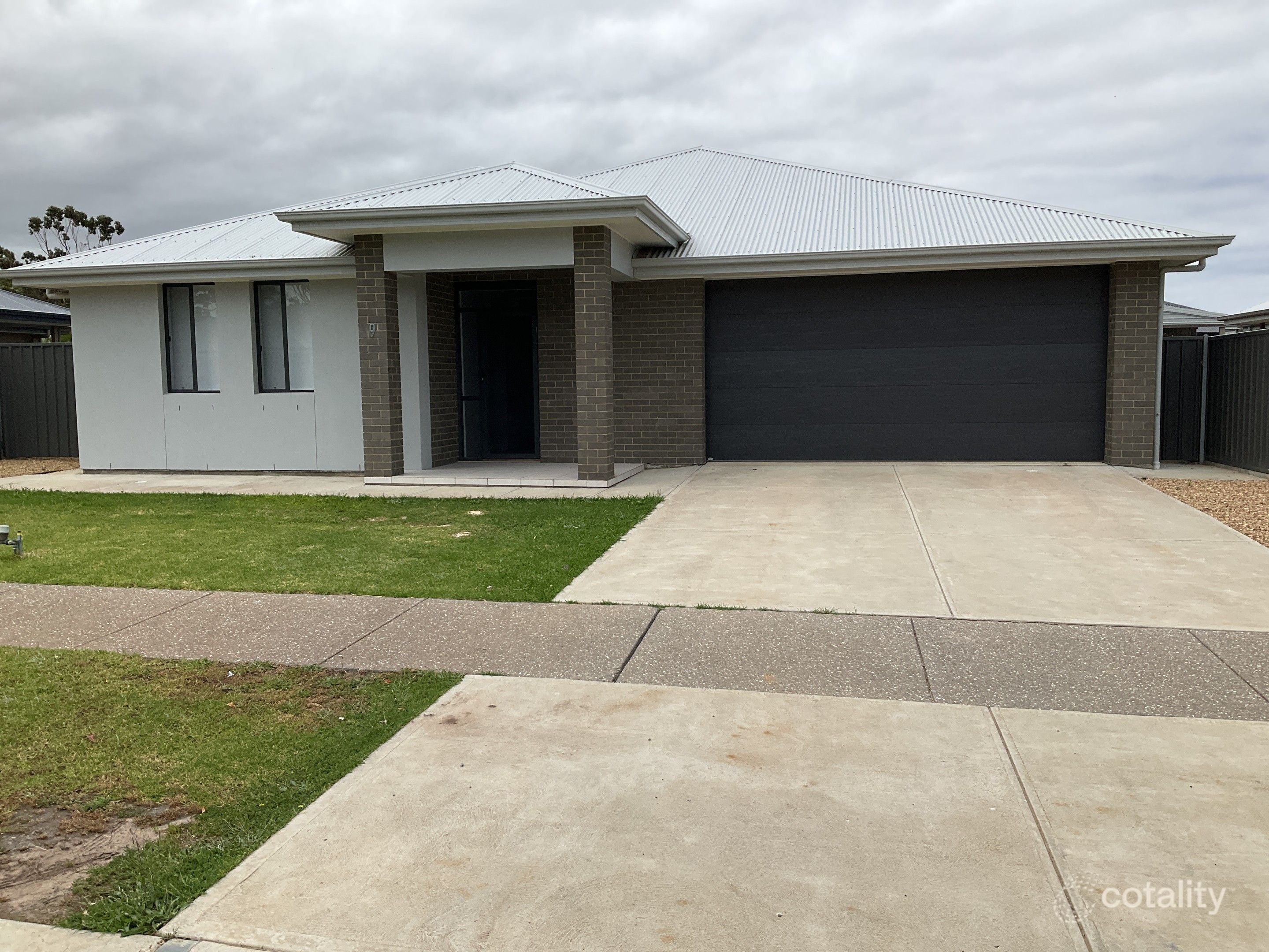 9 Greenfield St, Hindmarsh Valley, SA 5211