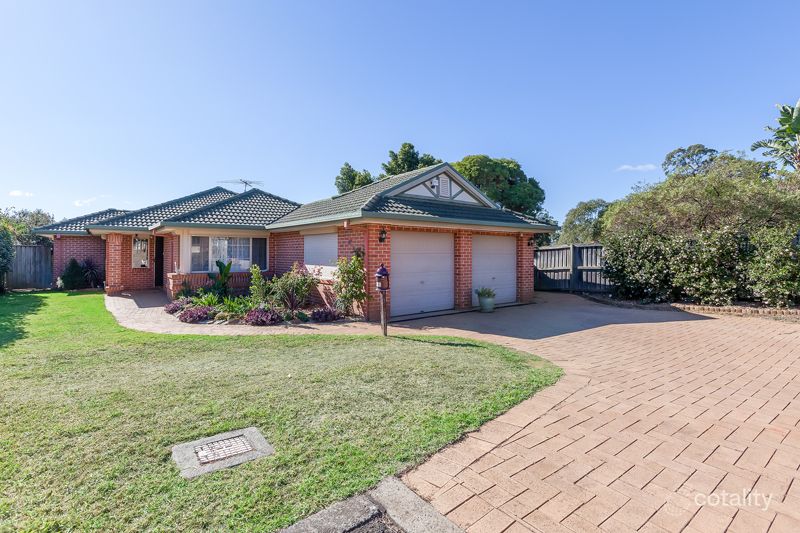 27 George Caley Pl, Mount Annan, NSW 2567