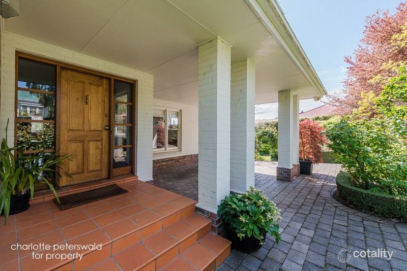 35 Mawhera Ave, Sandy Bay, TAS 7005