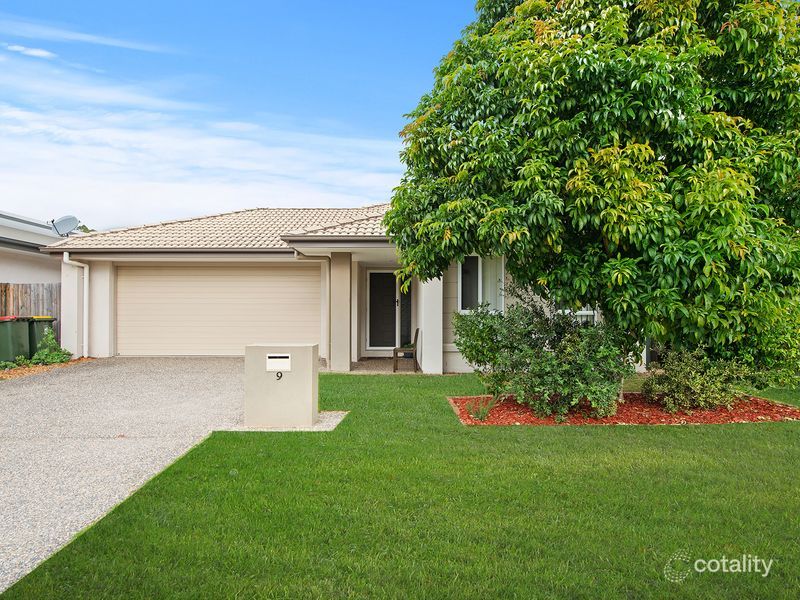 9 Lyrebird Cres, Upper Kedron, QLD 4055