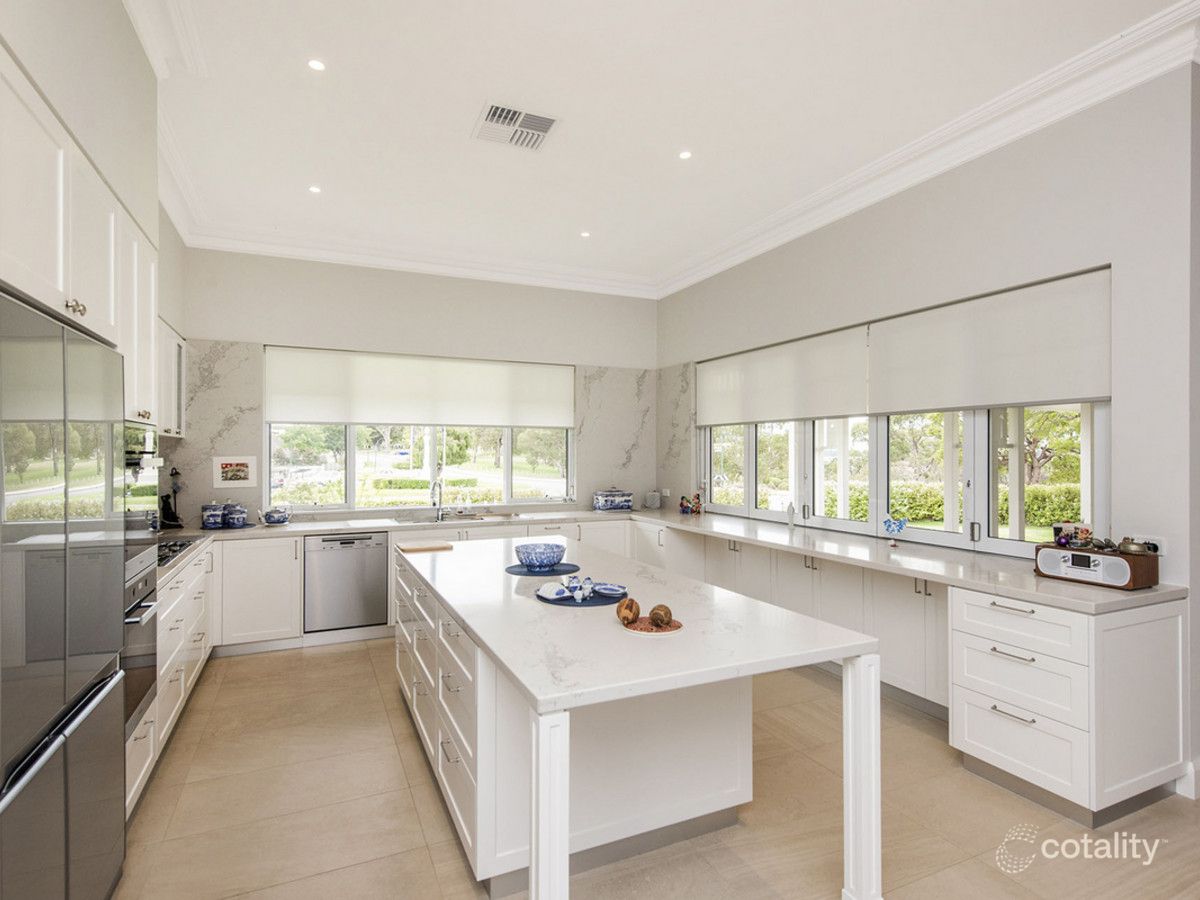 19 Birdwood Pde, Dalkeith, WA 6009