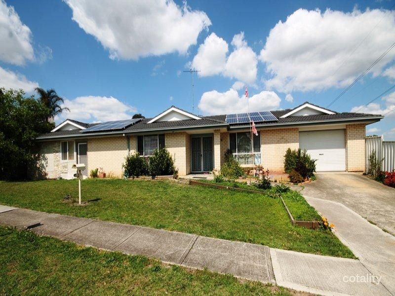 10 Broughton St, Hinchinbrook, NSW 2168