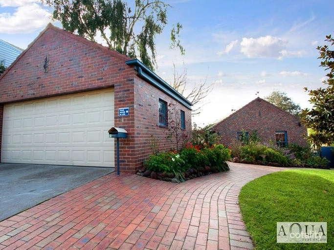 21 Bruarong Cres, Frankston South, VIC 3199