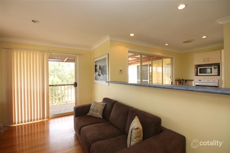 8 Bingo St, Holmview, QLD 4207