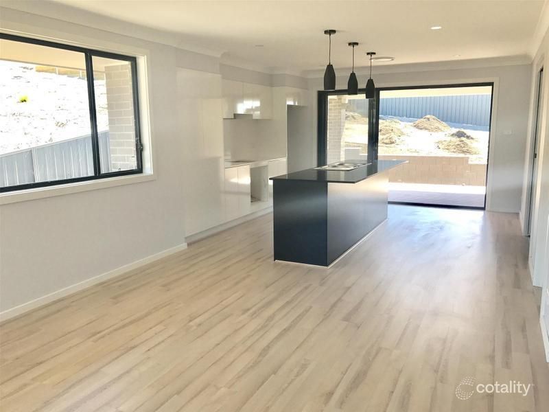 6 Falster Rdge, Cameron Park, NSW 2285