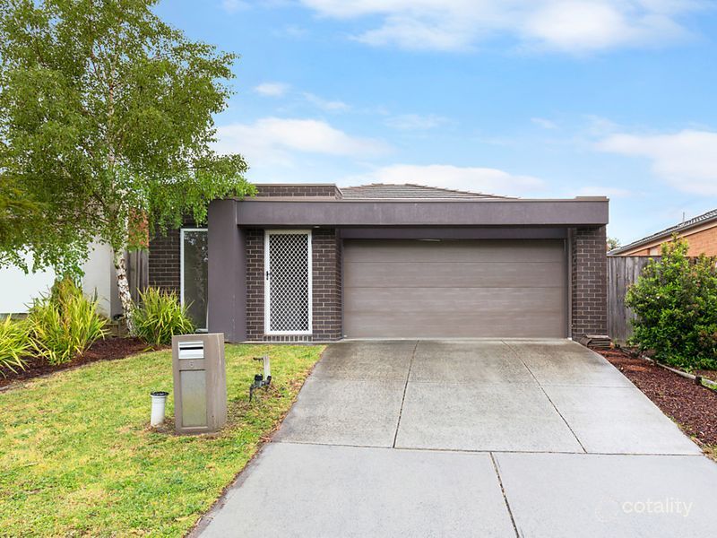 6 Herbert St, Pakenham, VIC 3810