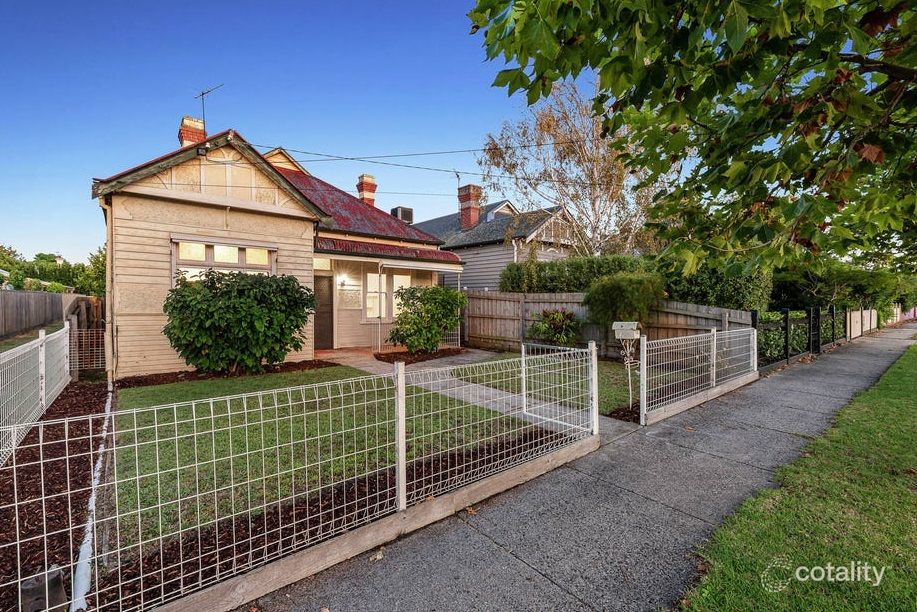 1 Fisher St, Malvern East, VIC 3145