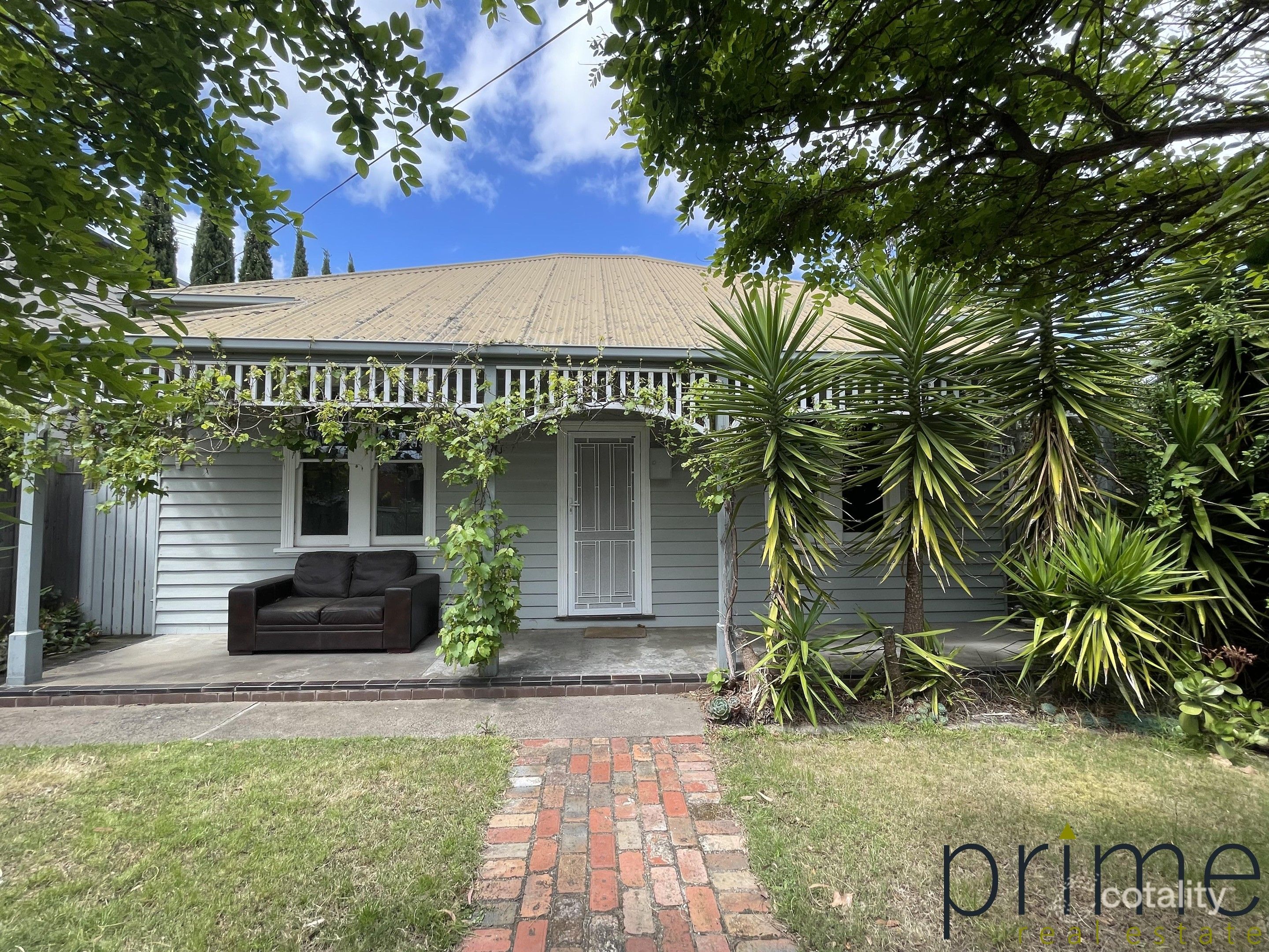 77 Normanby St, East Geelong, VIC 3219