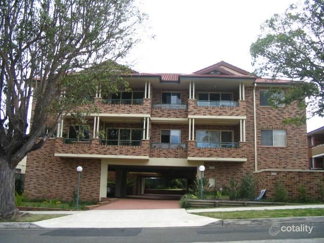 1/75-77 Claremont St, Campsie, NSW 2194
