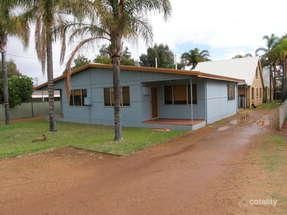 32 Mortimer St, Kalbarri, WA 6536