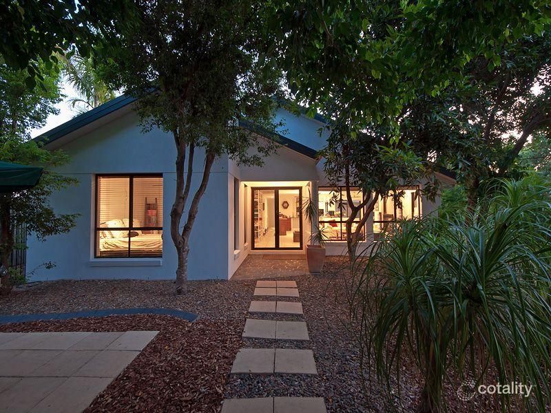 15 Brushbox Cct, Twin Waters, QLD 4564