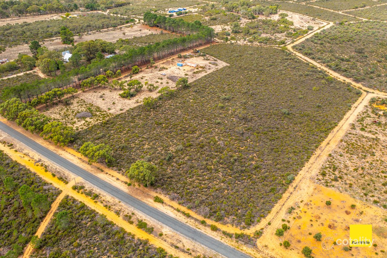 620 Ocean Farm Dr, Nilgen, WA 6044