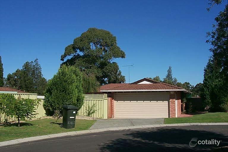 3 Parkside Gdns, Ballajura, WA 6066