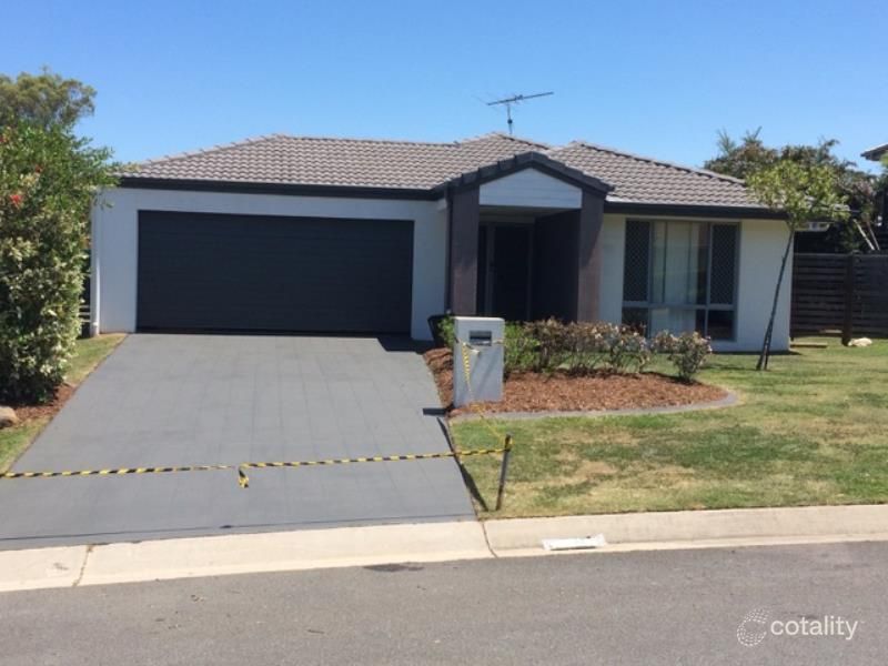 4 Aqua Cres, Redland Bay, QLD 4165