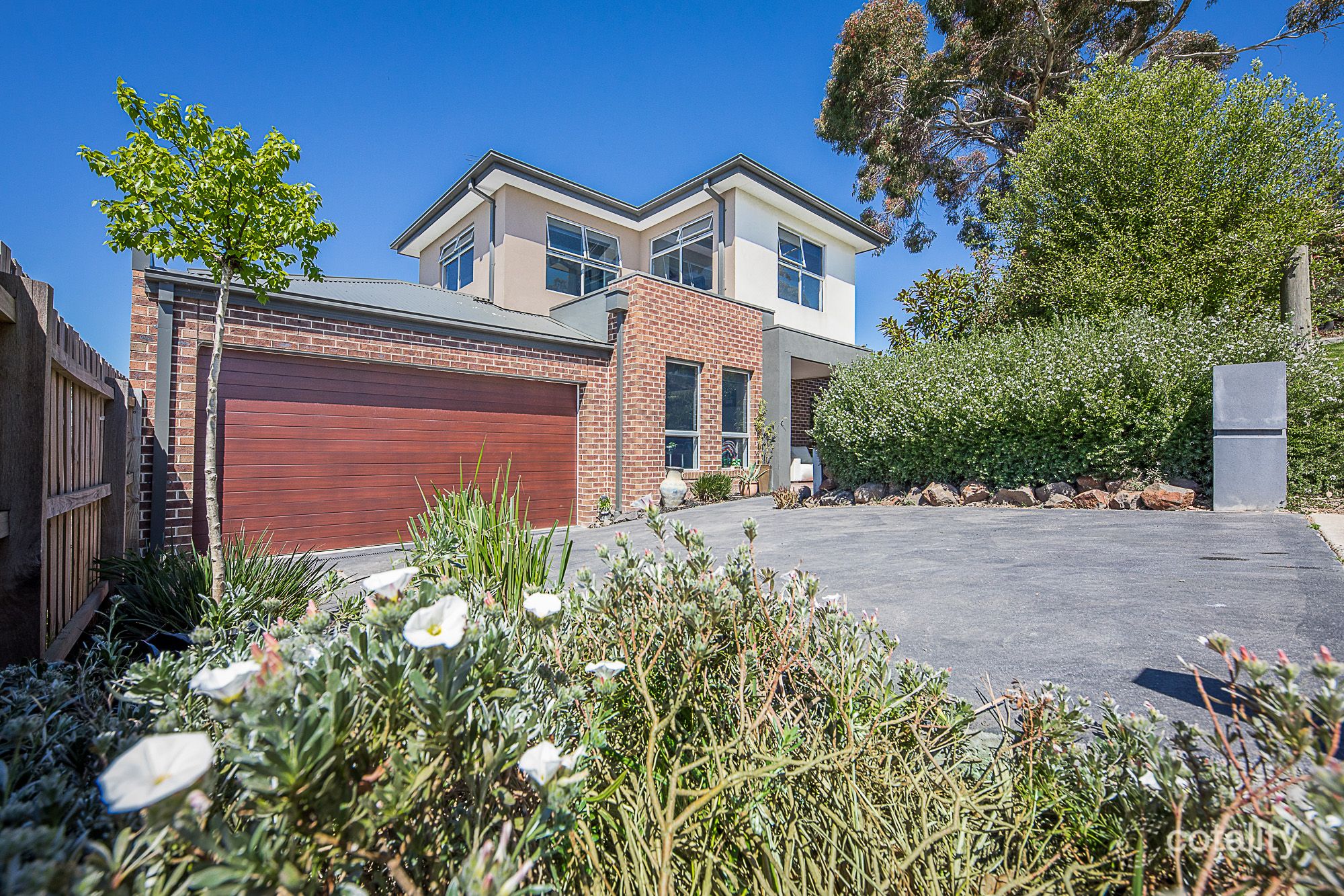 1/27 Stephen St, Gisborne, VIC 3437