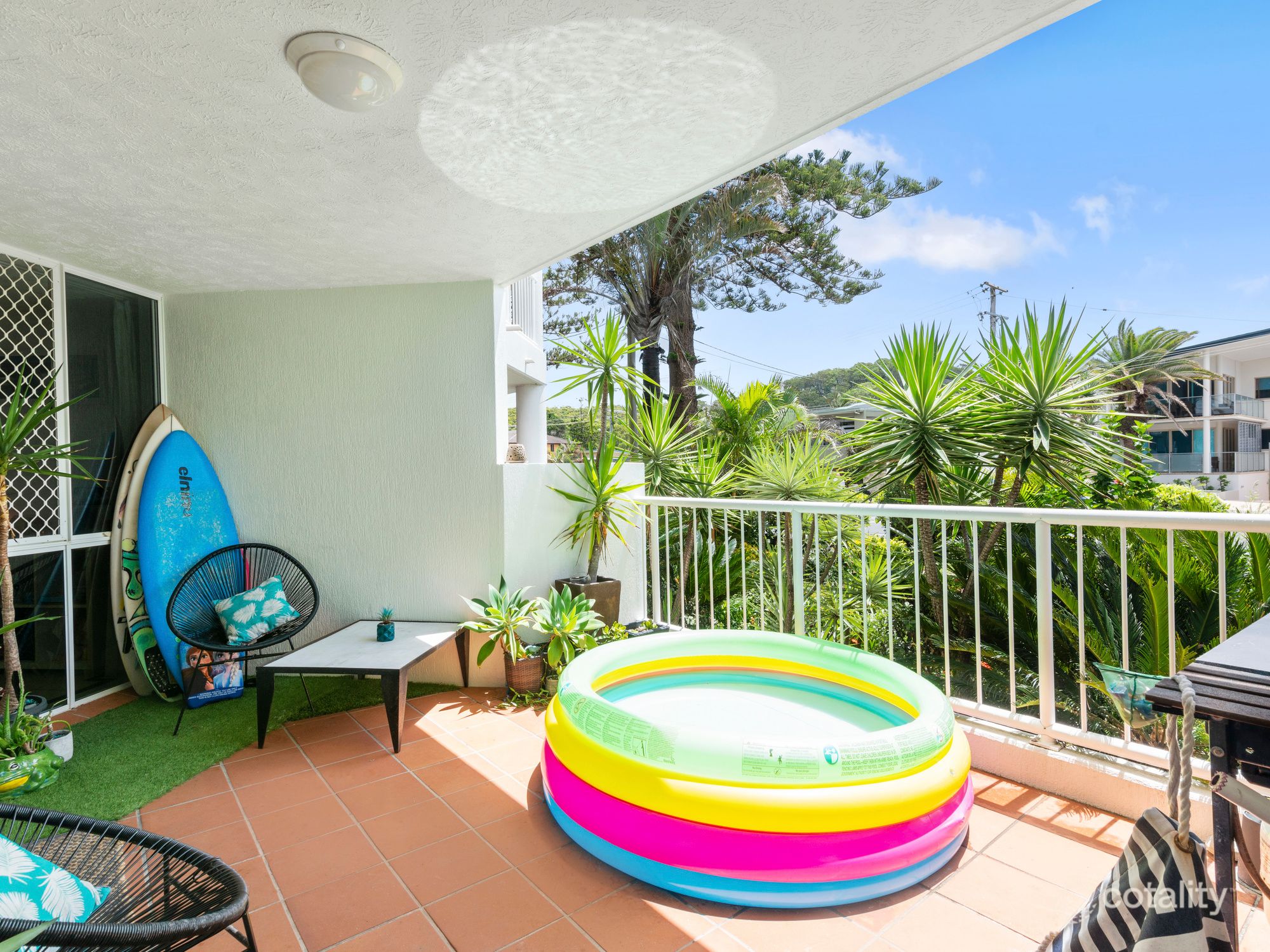 2/6-10 Tomewin St, Currumbin, QLD 4223