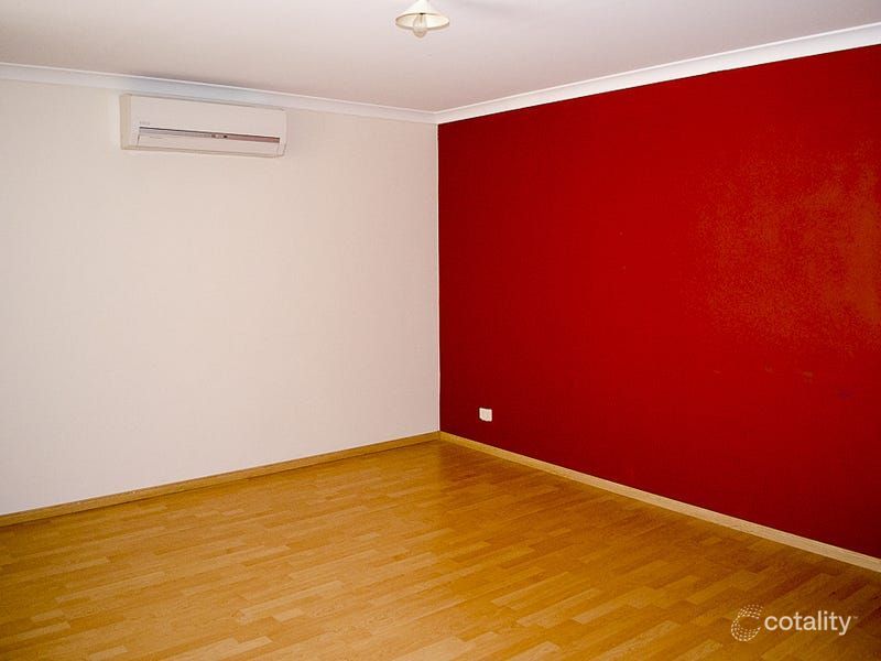 7 Mudlark Cl, Langford, WA 6147