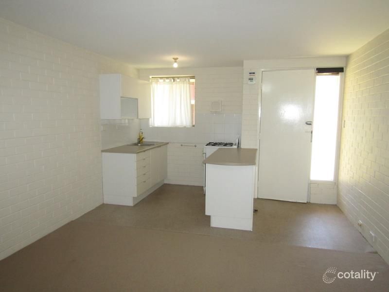 13/2 Bennelong Pl, Leederville, WA 6007