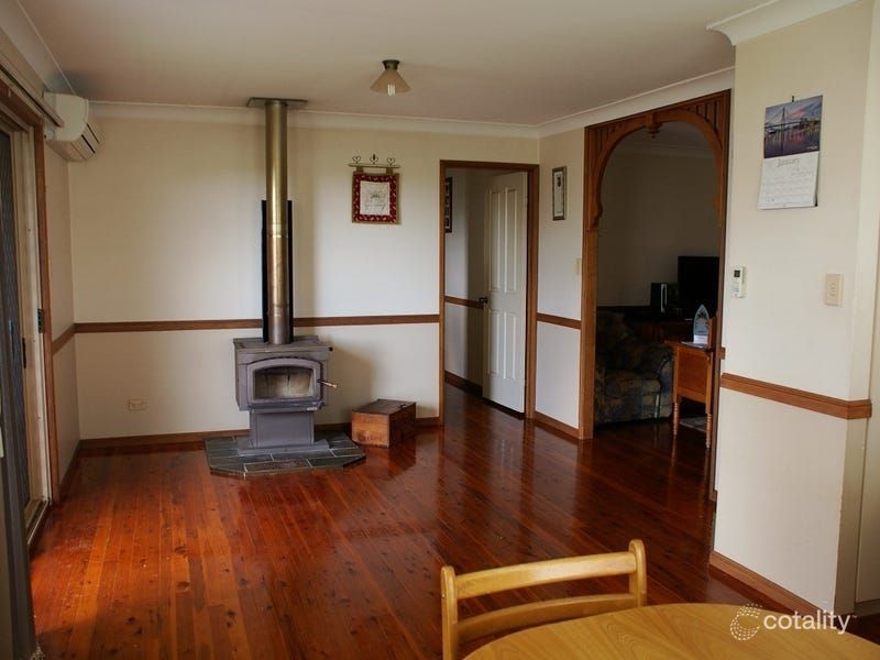 17 Candlebark Ct, Glenvale, QLD 4350