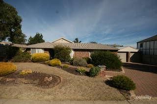 9 Pegasus Dr, Woodcroft, SA 5162