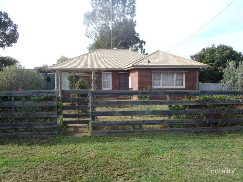 5 Ritchie St, Ouyen, VIC 3490