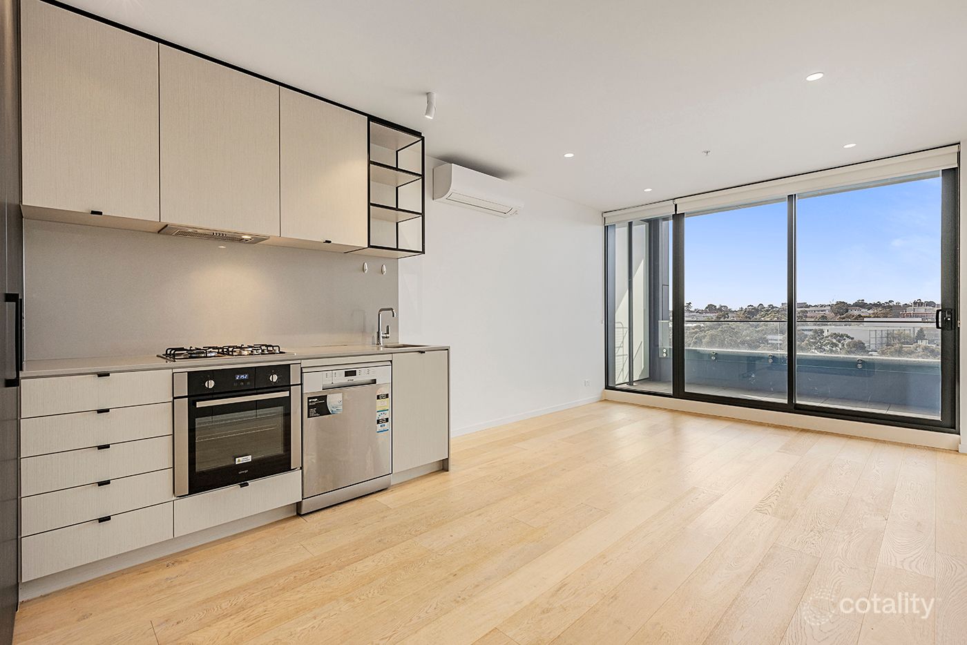 807/51-55 Galada Ave, Parkville, VIC 3052