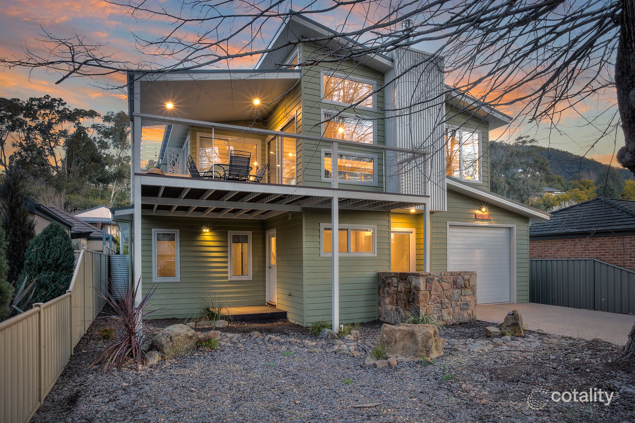 13 Mill Rd, Bright, VIC 3741