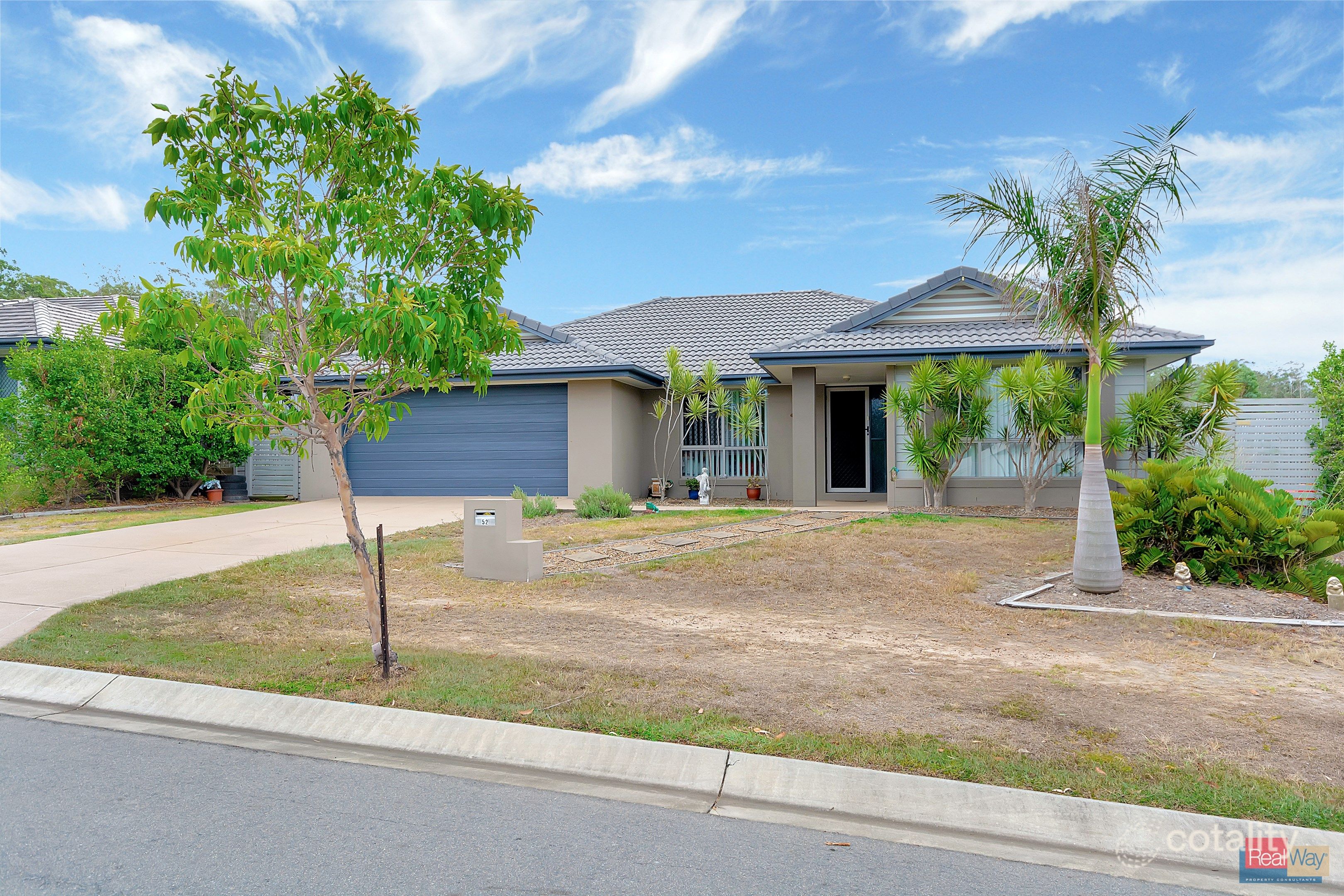 52 Burns Cct, Augustine Heights, QLD 4300