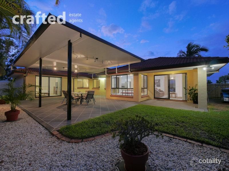 15 Glenroy Pl, Parkinson, QLD 4115