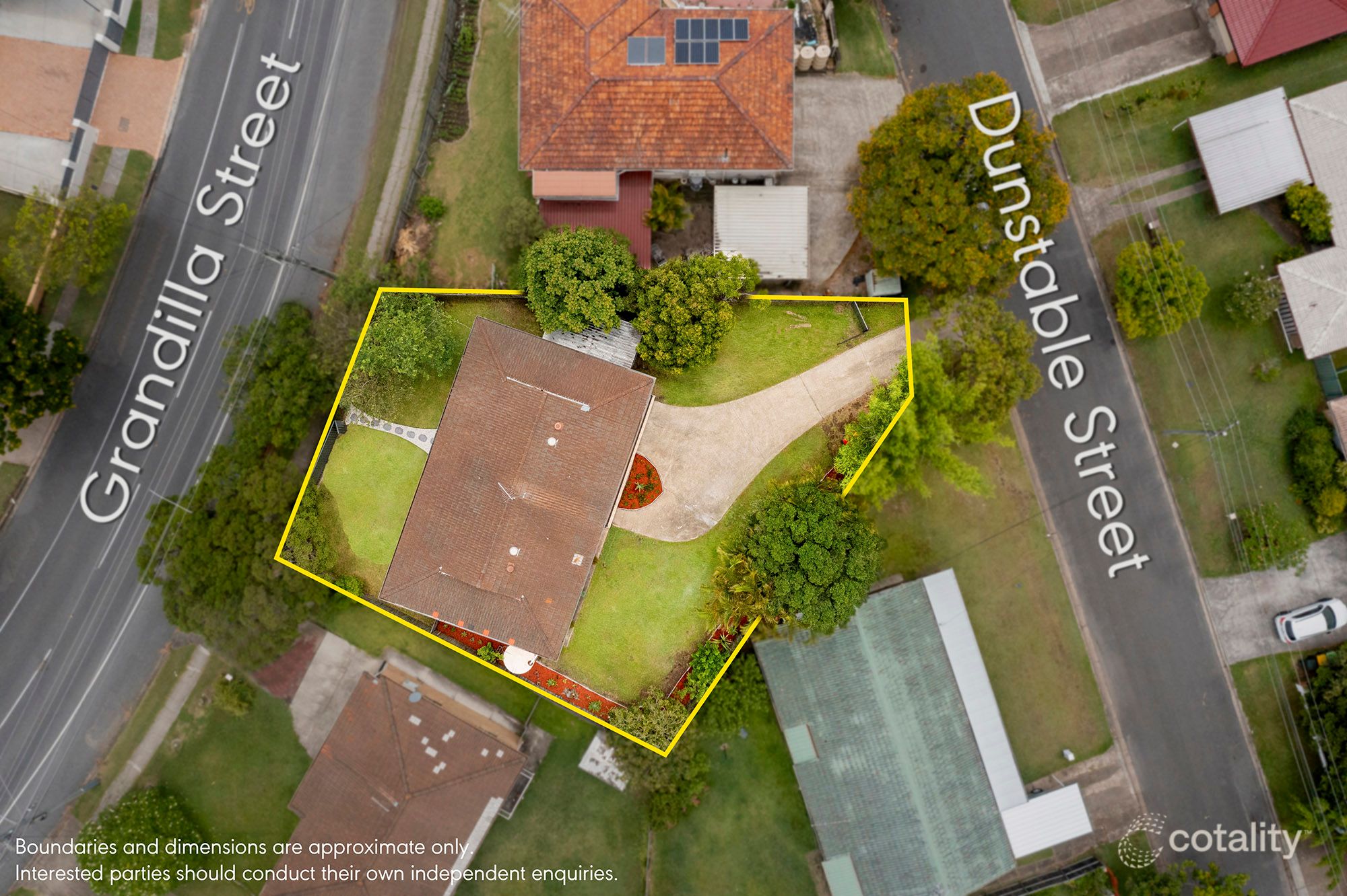 70 Granadilla St, Macgregor, QLD 4109