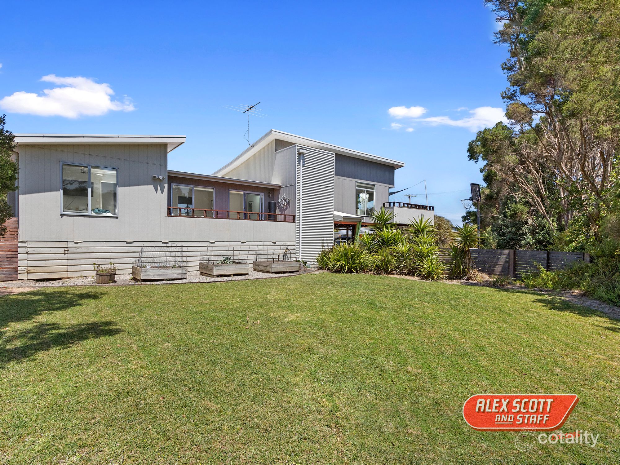 21 Golden Ct, Sunset Strip, VIC 3922