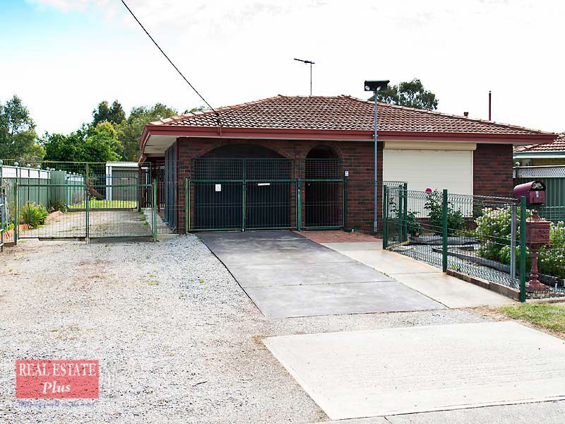 67 Beaconsfield Ave, Midvale, WA 6056