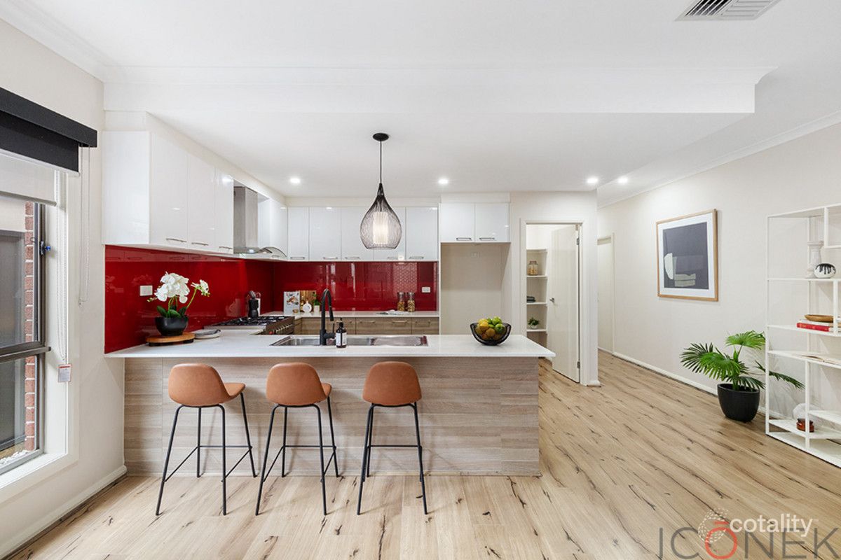 16 Eastwood St, Wollert, VIC 3750