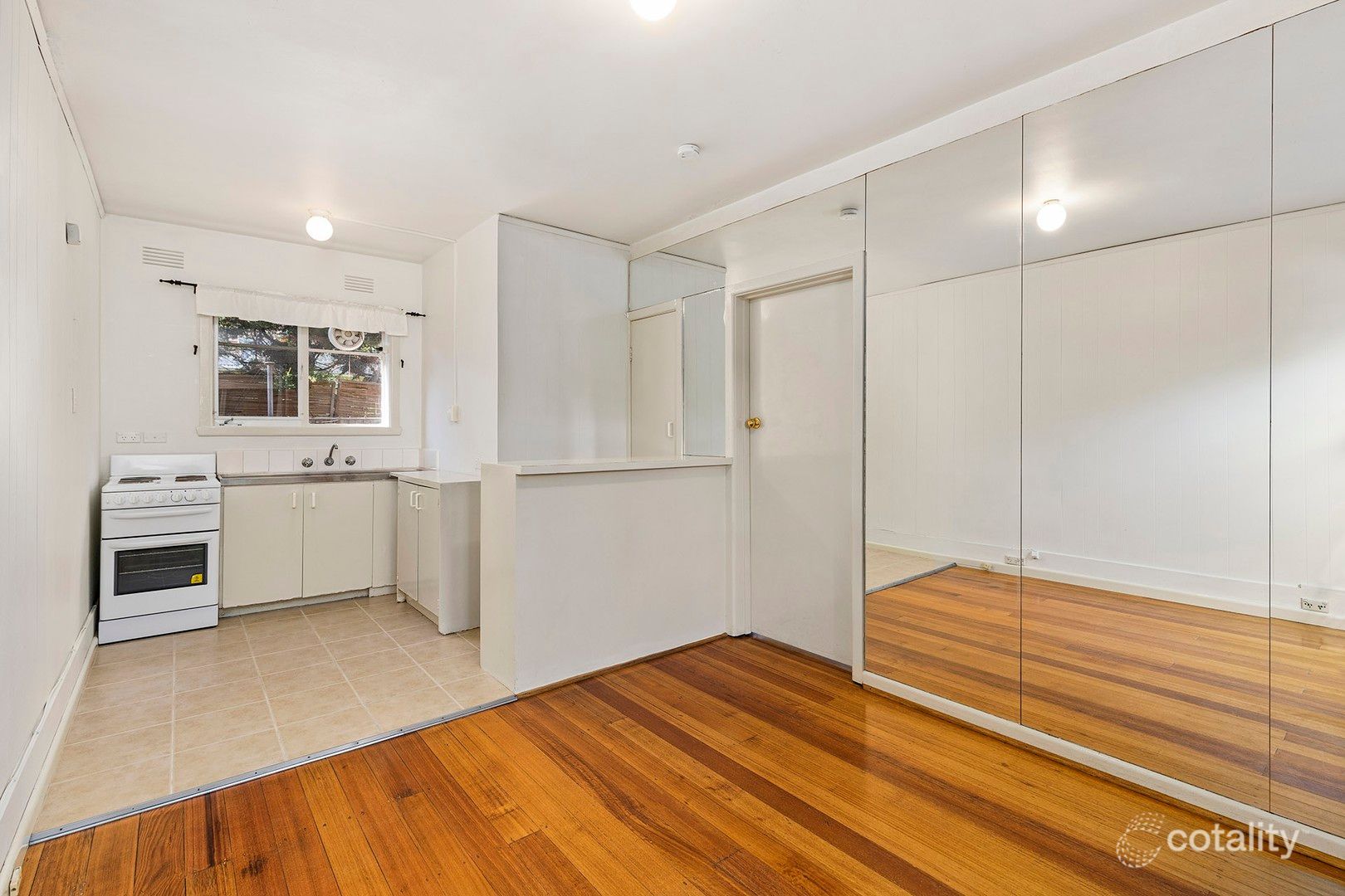 10/28 Eumeralla Rd, Caulfield South, VIC 3162